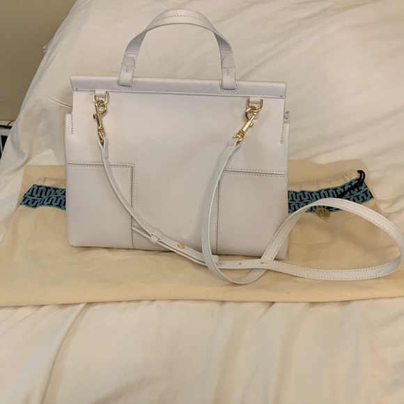 Tory Burch Flat White Crossbody Bag - Picture 3 of 7